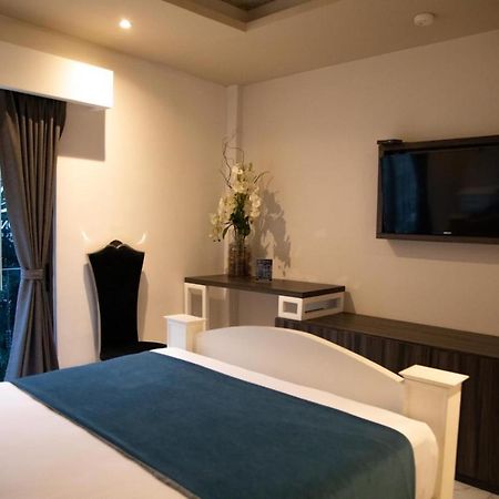 Hotel Boutique Monarca El Paraiso ภายนอก รูปภาพ