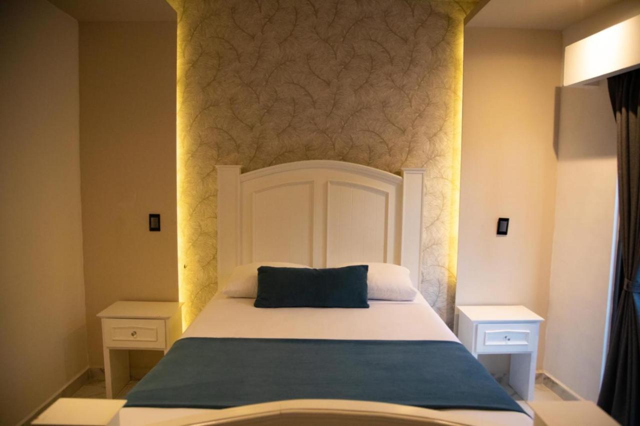 Hotel Boutique Monarca El Paraiso ภายนอก รูปภาพ